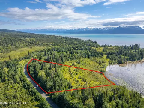 L6 Stone Step Circle, Homer, AK 99603