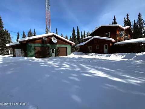 5255 Remington Rd, Delta Junction, AK 99737
