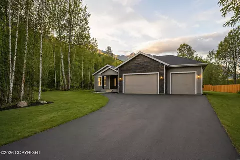 15160 E Alpine Cir, Palmer, AK 99645