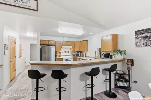 Kitchen - 9456 Morningside Loop, Anchorage, AK 99515 photo 1 of 10