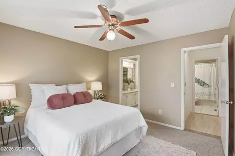 Bedroom - 100 Bunnell St # 8A, Anchorage, AK 99508 photo 2 of 3