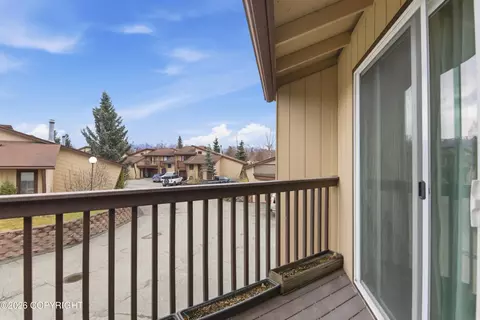 Exterior - 100 Bunnell St # 8A, Anchorage, AK 99508 photo 4 of 5