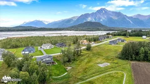 1381 N River Rock Cir, Palmer, AK 99645