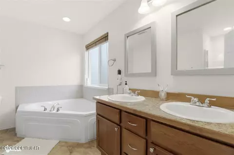 Bath - 11801 Falklands Dr # 75, Eagle River, AK 99577 photo 3 of 4