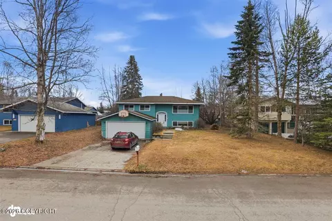 3318 W 30th Ave, Anchorage, AK 99517