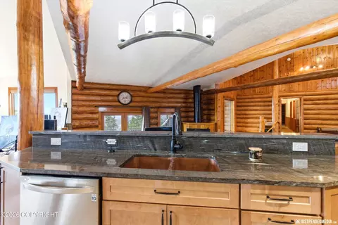 Kitchen - 19118 Jamie Dr, Eagle River, AK 99577 photo 3 of 9