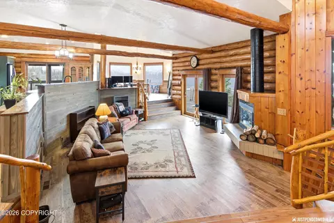 Living - 19118 Jamie Dr, Eagle River, AK 99577 photo 3 of 5