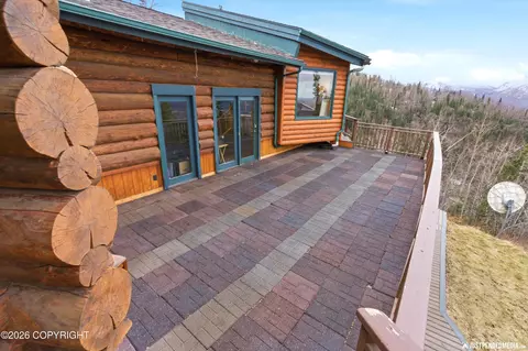 Exterior - 19118 Jamie Dr, Eagle River, AK 99577 photo 4 of 20