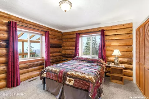 Bedroom - 19118 Jamie Dr, Eagle River, AK 99577 photo 7 of 7