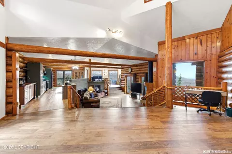 Entry Way - 19118 Jamie Dr, Eagle River, AK 99577 photo 3 of 7