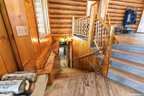 Entry Way - 19118 Jamie Dr, Eagle River, AK 99577 photo 7 of 7