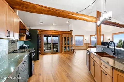 Kitchen - 19118 Jamie Dr, Eagle River, AK 99577 photo 1 of 9