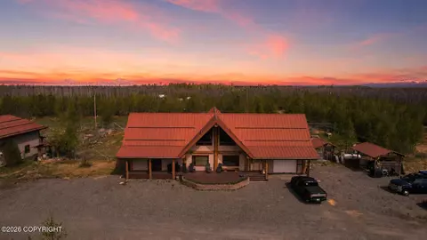 18098 N Hines Rd, Willow, AK 99688