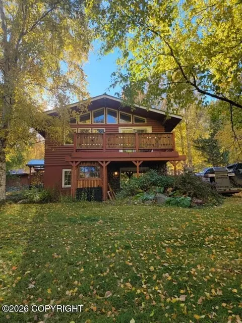 8395 S Ivanhoe St, Palmer, AK 99645