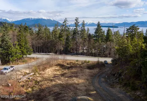 16490 Ocean View Dr, Juneau, AK 99801