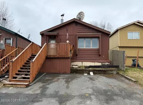 561 Izembek Cir, Anchorage, AK 99508