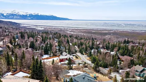 16037 Terracewood Ln, Anchorage, AK 99516