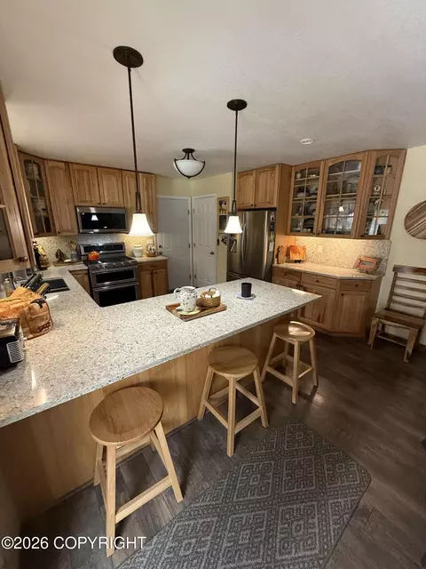 Kitchen - 13812 Knob Hill Dr, Eagle River, AK 99577 photo 2 of 2
