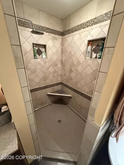 Bath - 13812 Knob Hill Dr, Eagle River, AK 99577 photo 3 of 6