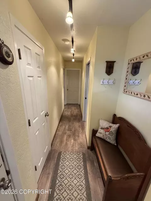 Entry Way - 13812 Knob Hill Dr, Eagle River, AK 99577 photo 3 of 3