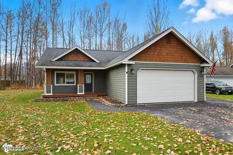 11920 E Shooting Star Cir, Palmer, AK 99645