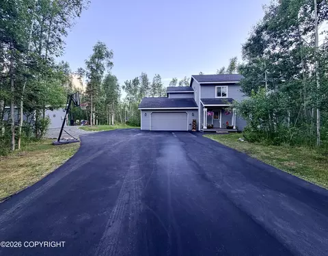 4966 W Slipstream Dr, Wasilla, AK 99623