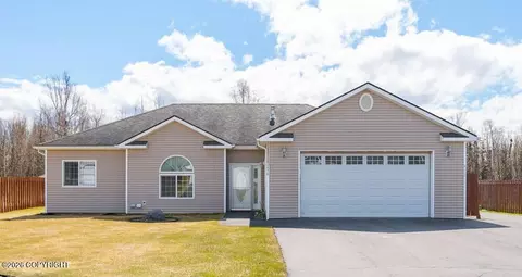 470 W Goldenwood St, Wasilla, AK 99654