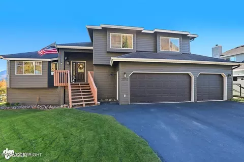 20712 Williamsburg Dr, Eagle River, AK 99577