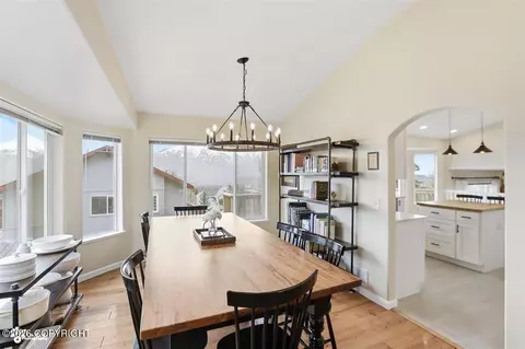 Dining - 20712 Williamsburg Dr, Eagle River, AK 99577 photo 4 of 4