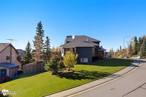 Exterior - 20712 Williamsburg Dr, Eagle River, AK 99577 photo 4 of 4