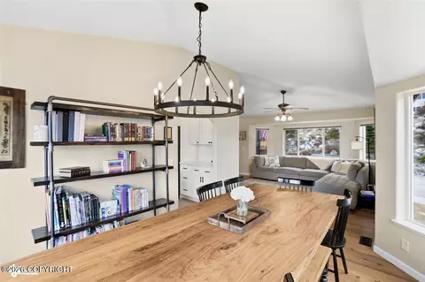 Dining - 20712 Williamsburg Dr, Eagle River, AK 99577 photo 3 of 4