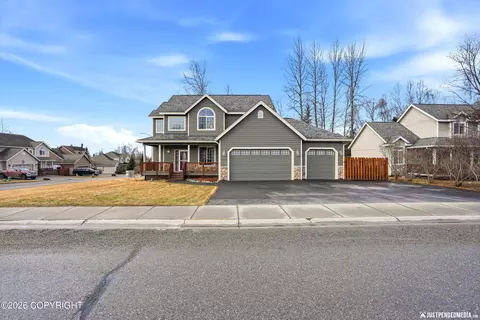 Exterior - 17135 Hideaway Ridge Dr, Eagle River, AK 99577 photo 2 of 12
