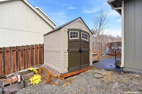Exterior - 17135 Hideaway Ridge Dr, Eagle River, AK 99577 photo 7 of 12
