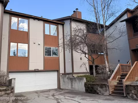 7361 Huntsmen Cir # 17F, Anchorage, AK 99518
