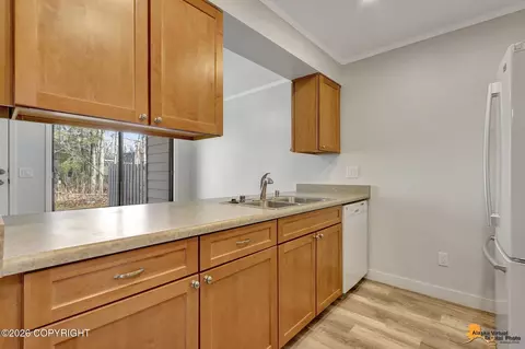 Kitchen - 6263 E 41st Ct, Anchorage, AK 99504 photo 4 of 4