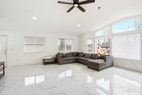 801 Irwin St, Anchorage, AK 99508