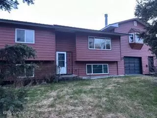 1704 Orca Pl, Anchorage, AK 99501