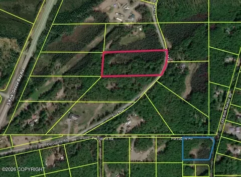 12752 S Ella Louise Cir, Big Lake, AK 99623