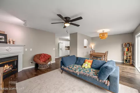 Living - 16213 Ursa Minor Cir, Eagle River, AK 99577 photo 3 of 4