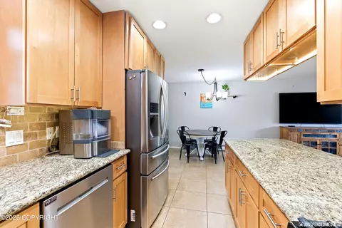 1301 Zarvis Pl, Anchorage, AK 99508 photo 15