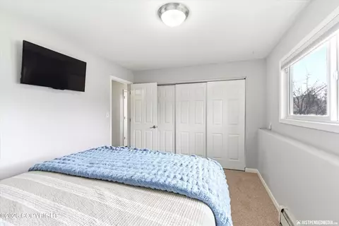1301 Zarvis Pl, Anchorage, AK 99508 photo 33