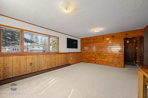 Living - 12901 Troy St, Anchorage, AK 99515 photo 5 of 5
