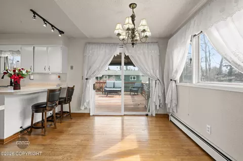 Dining - 12901 Troy St, Anchorage, AK 99515 photo 2 of 2