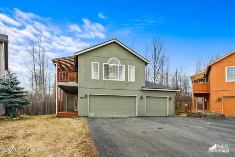 7910 Little Moose Cir, Anchorage, AK 99507