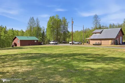 14684 E Barge Dr, Talkeetna, AK 99676