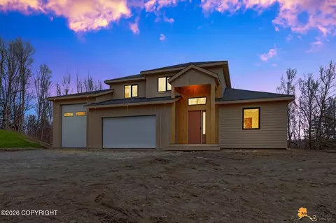 2267 N Dalmore Cir, Palmer, AK 99645
