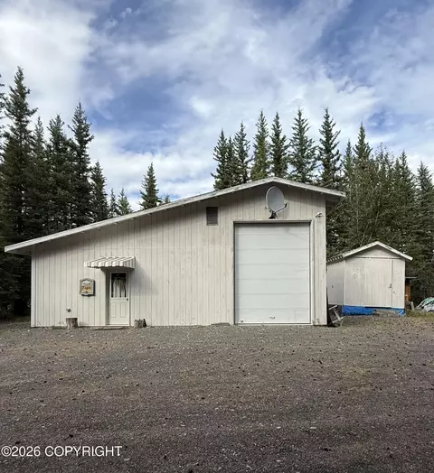 000 Silver Spring Loop Rd, Copper Center, AK 99573