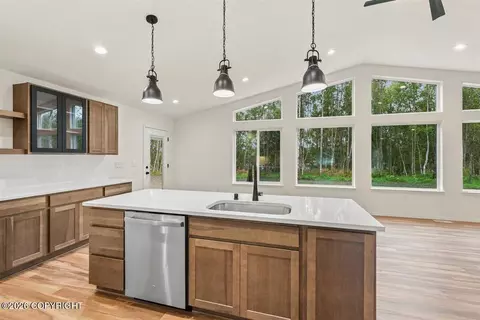 Kitchen - 7726 E Obsidian Loop, Wasilla, AK 99654 photo 11 of 11