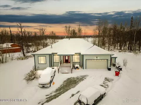 4431 N Ryder Dr, Palmer, AK 99645