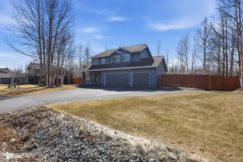 Exterior - 1356 E Hidden Ranch Loop, Palmer, AK 99645 photo 2 of 5